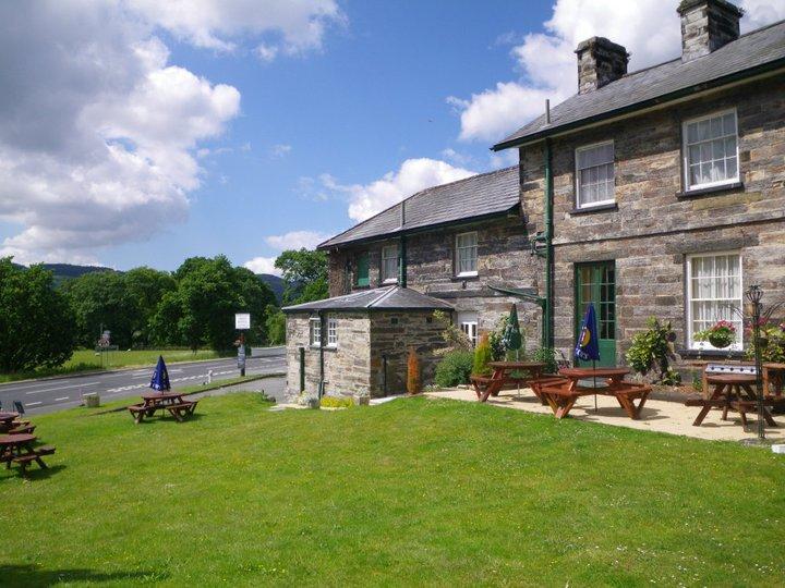 The Oakeley Arms Hotel Maentwrog Exterior foto